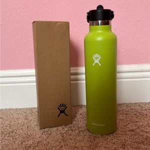 NEW 24oz Green Hydroflask Straw Lid!